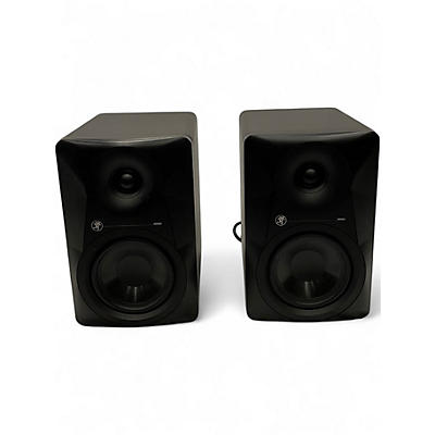 Used Mackie MR524 PAIR Powered Monitor