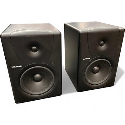 Used Mackie MR8 Pair Powered Monitor