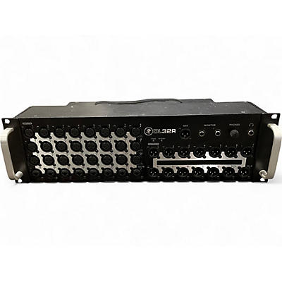 Used Mackie dl32r Digital Mixer