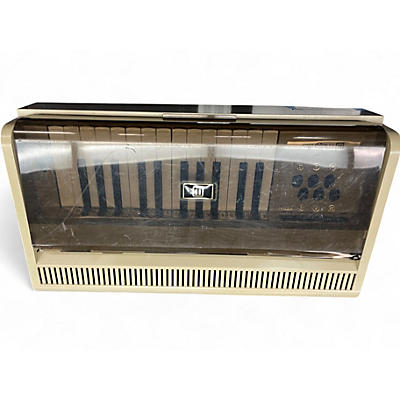 Used Magnus MODEL 910 Organ