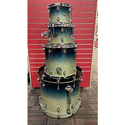 Mapex Used Mapex 4 piece Saturn Rock Teal Blue Fade Drum Kit