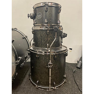 Mapex Used Mapex 4 piece Saturn Satin Black Burl Drum Kit