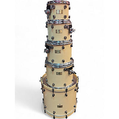 Used Mapex 5 Piece Orion Classic Series Antique Ivory Drum Kit