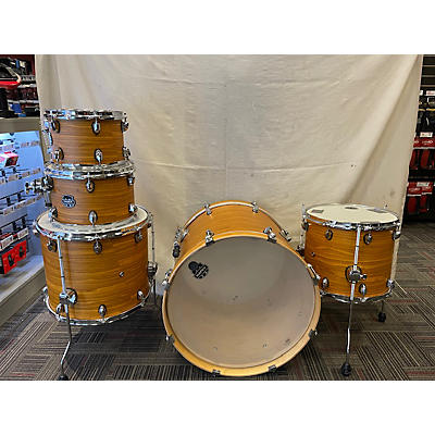 Mapex Used Mapex 5 piece ARMORY SERIES SHELL PACK Natural Drum Kit