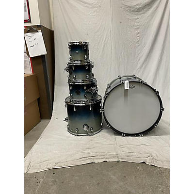 Mapex Used Mapex 5 piece SATURN BLUE TEAL FADE Drum Kit