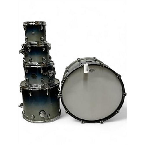 Mapex Used Mapex 5 piece SATURN BLUE TEAL FADE Drum Kit BLUE TEAL FADE