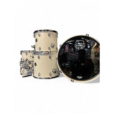 Used Mapex Saturn Studioease 5pc White Drum Kit