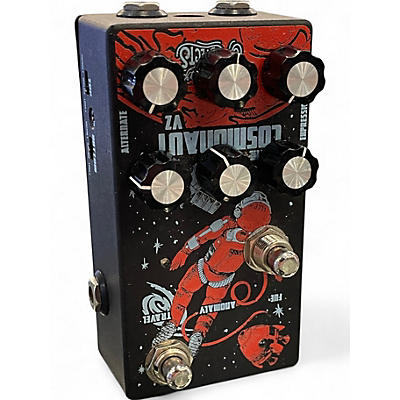 Used Matthews Effects the cosmonaut v7 Effect Pedal