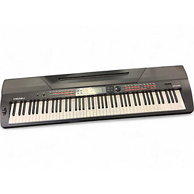 Used Medeli SP4200 Arranger Keyboard