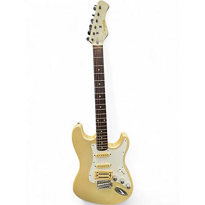 Used Memphis STRAT COPY Cream Solid Body Electric Guitar