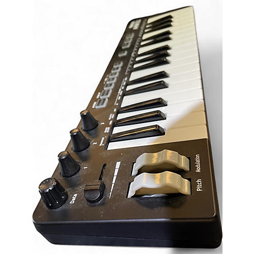 Used Midiplus AKM322 MIDI Controller