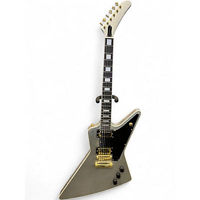 Used Miscellaneous Miscellaneous Silver Sparkle Solid Body Electric Guitar