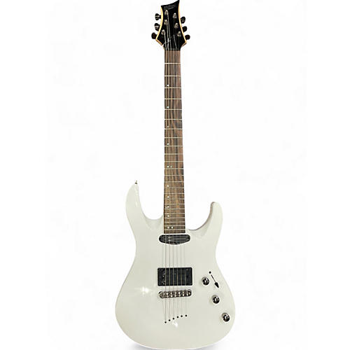 Mitchell Used Mitchell MD200 White Solid Body Electric Guitar White