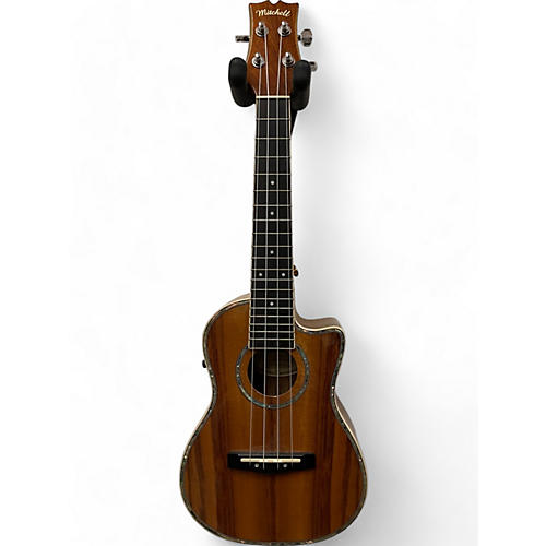 Mitchell Used Mitchell MU100CE Concert Natural Ukulele Natural