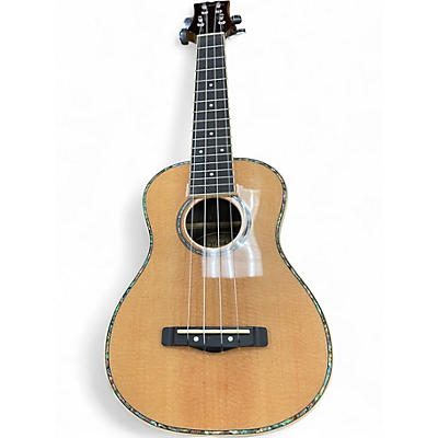 Used Mitchell MU70 Concert Natural Ukulele