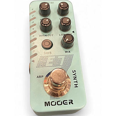 Used Mooer E7 Synth Effect Pedal