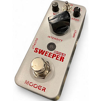 Used Mooer Sweeper Bass Dynamic Envelope Pedal