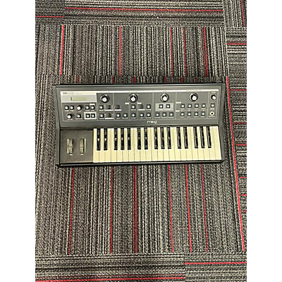 Moog Used Moog LPT005 Little Phatty Stage II Synthesizer