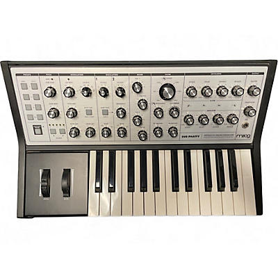 Used Moog Sub Phatty 25 Key Synthesizer