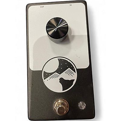 Used Native Audio Running Wolf Effect Pedal