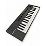 Used Native Instruments KOMPLETE KONTROL M32 Keyboard Workstation
