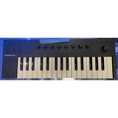 Native Instruments Used Native Instruments KOMPLETE KONTROL M32 MIDI Controller