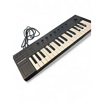 Used Native Instruments KOMPLETE KONTROL M32 MIDI Controller