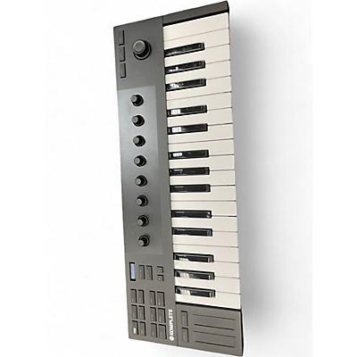 Used Native Instruments KOMPLETE KONTROL M32 MIDI Interface