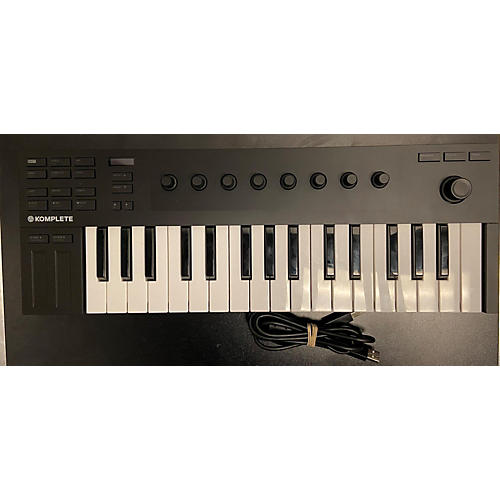 Native Instruments Used Native Instruments KOMPLETE KONTROL M32