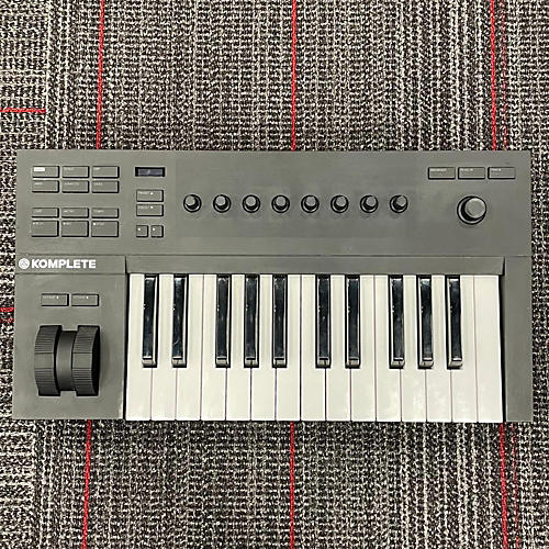 Native Instruments Used Native Instruments Komplete Kontrol A25 MIDI Controller