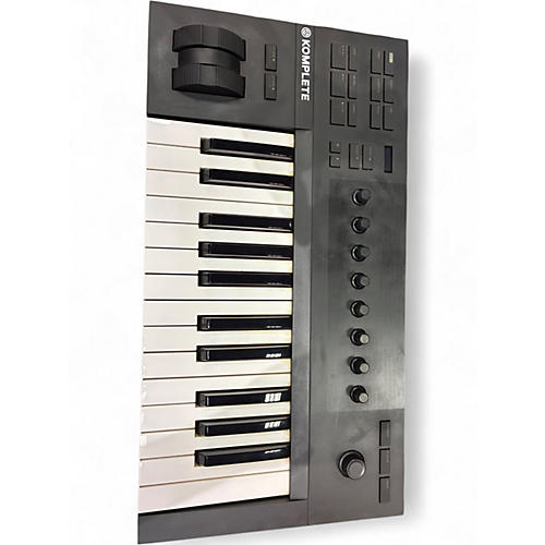 Used Native Instruments Komplete Kontrol A25 MIDI Controller