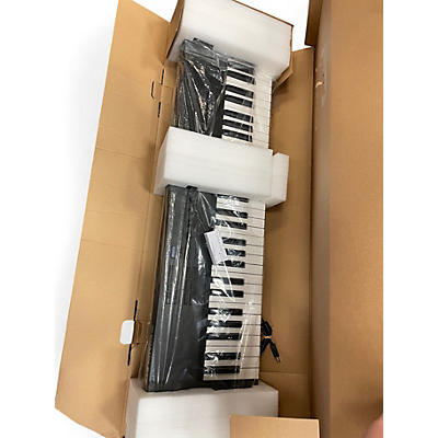 Used Native Instruments Komplete Kontrol A61 MIDI Controller