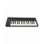 Used Native Instruments Komplete Kontrol M32 MIDI Controller