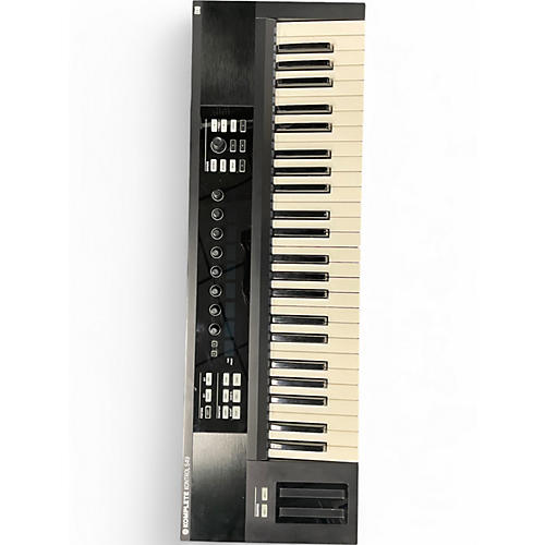 Used Native Instruments Komplete Kontrol S49 MIDI Controller