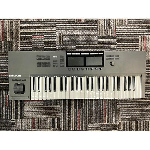 Native Instruments Used Native Instruments Komplete Kontrol S49 MK2 MIDI Controller