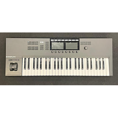 Native Instruments Used Native Instruments Komplete Kontrol S49 MK2 MIDI Controller