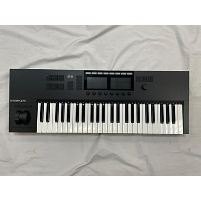 Native Instruments Used Native Instruments Komplete Kontrol S49 MK2 MIDI Controller