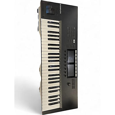 Used Native Instruments Komplete Kontrol S49 MK2 MIDI Controller