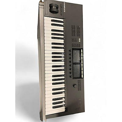 Used Native Instruments Komplete Kontrol S49 MK2 MIDI Controller