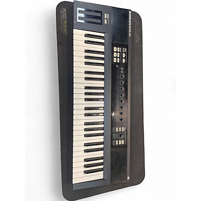 Used Native Instruments Komplete Kontrol S49 MK2 MIDI Controller
