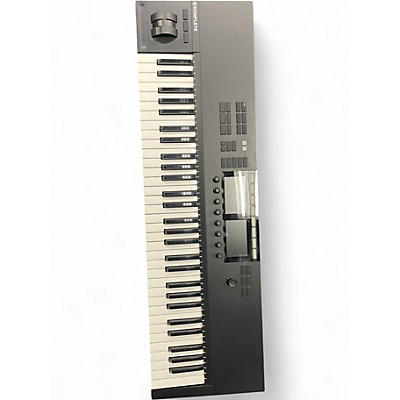 Used Native Instruments Komplete Kontrol S61 MIDI Controller