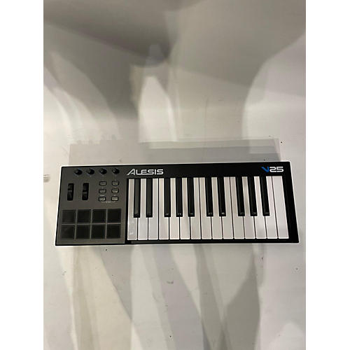 Native Instruments Used Native Instruments Komplete Kontrol S61 MK2 MIDI Controller