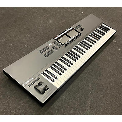 Native Instruments Used Native Instruments Komplete Kontrol S61 MK2 MIDI Controller