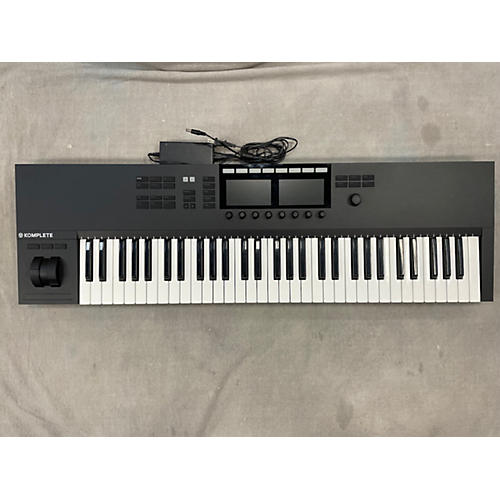 Native Instruments Used Native Instruments Komplete Kontrol S61 MK2 MIDI Controller