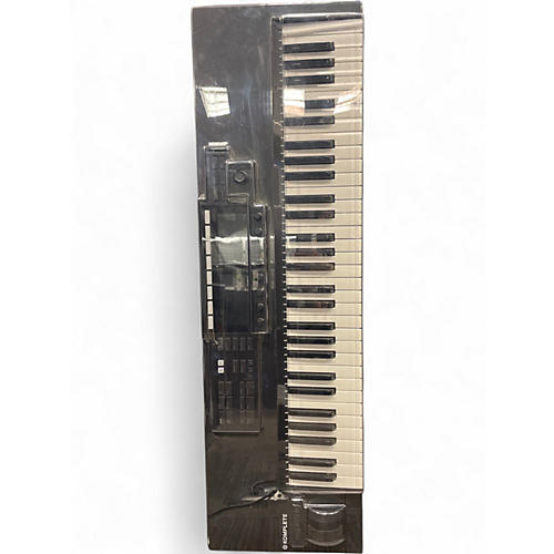 Used Native Instruments Komplete Kontrol S61 MK2 MIDI Controller