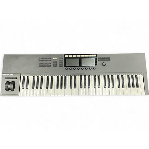 Used Native Instruments Komplete Kontrol S61 MK2 MIDI Controller