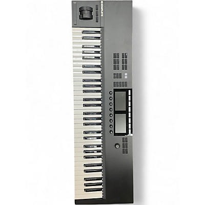Used Native Instruments Komplete Kontrol S61 MK2 MIDI Controller
