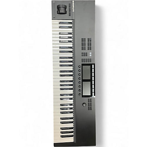 Used Native Instruments Komplete Kontrol S61 MK2 MIDI Controller