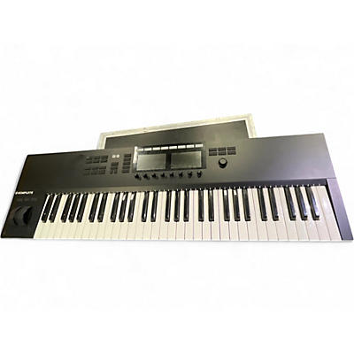 Used Native Instruments Komplete Kontrol S61 MK2 MIDI Controller