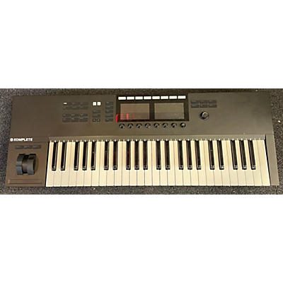 Used Native Instruments Komplete Kontrol S61 MKII MIDI Controller